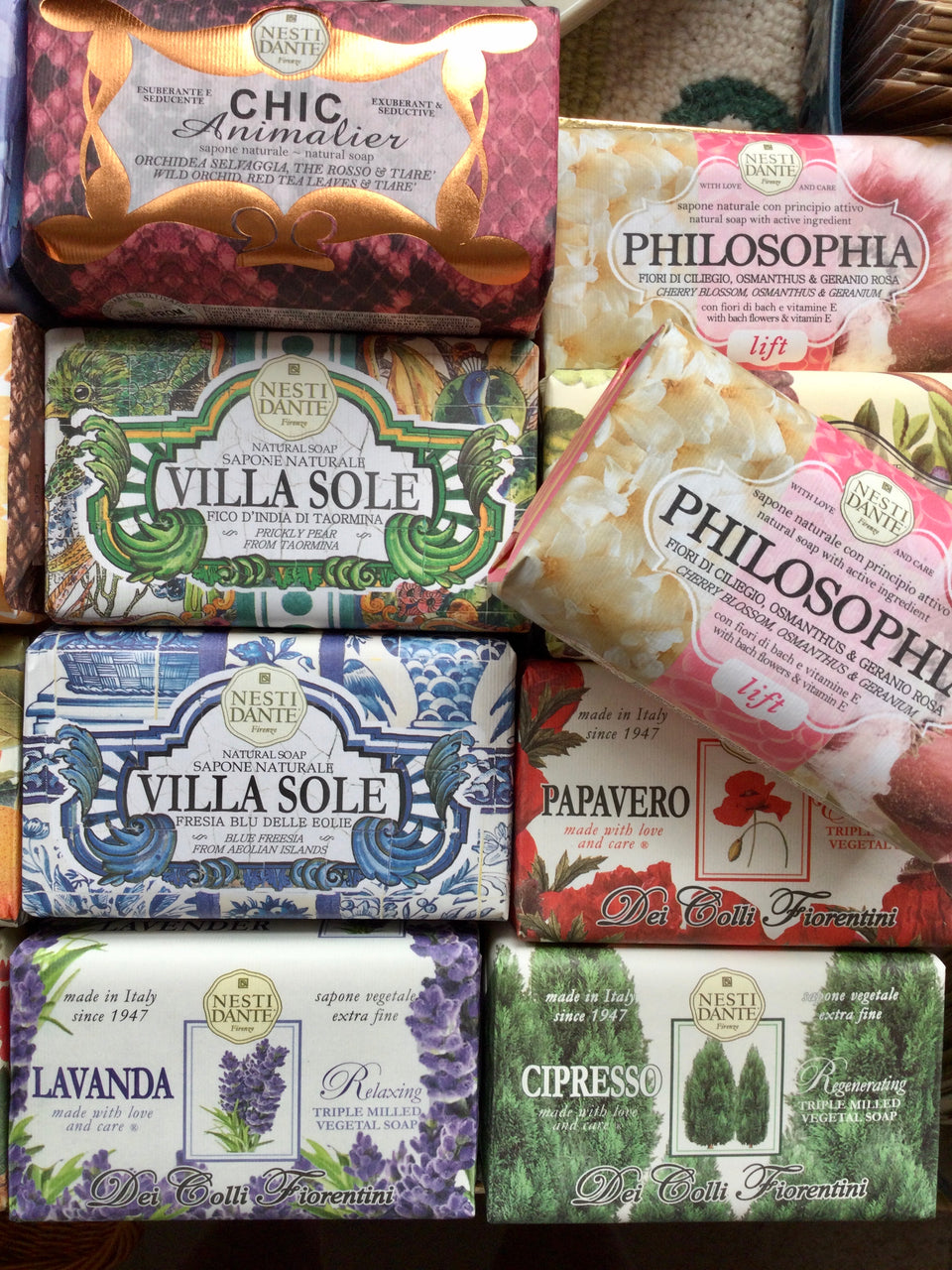 Variety of floral scents