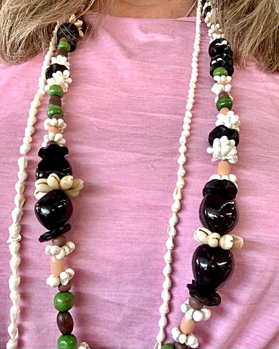 Example of the forever lei while worn