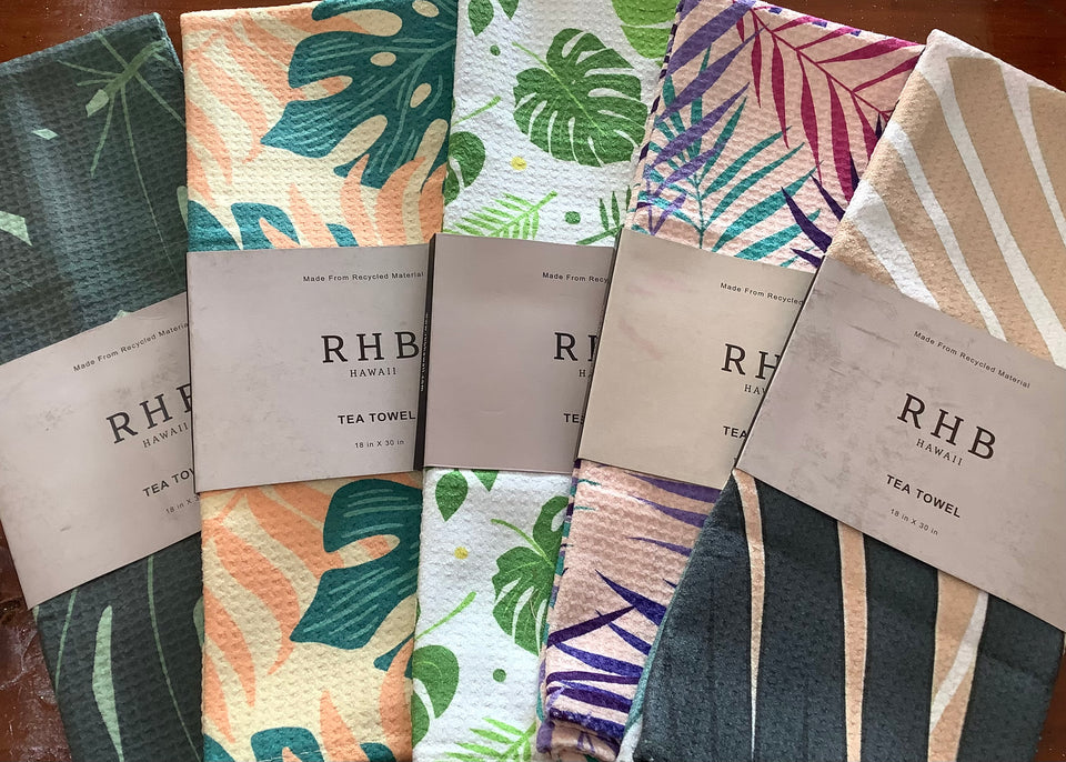 Examples of tropical leaves