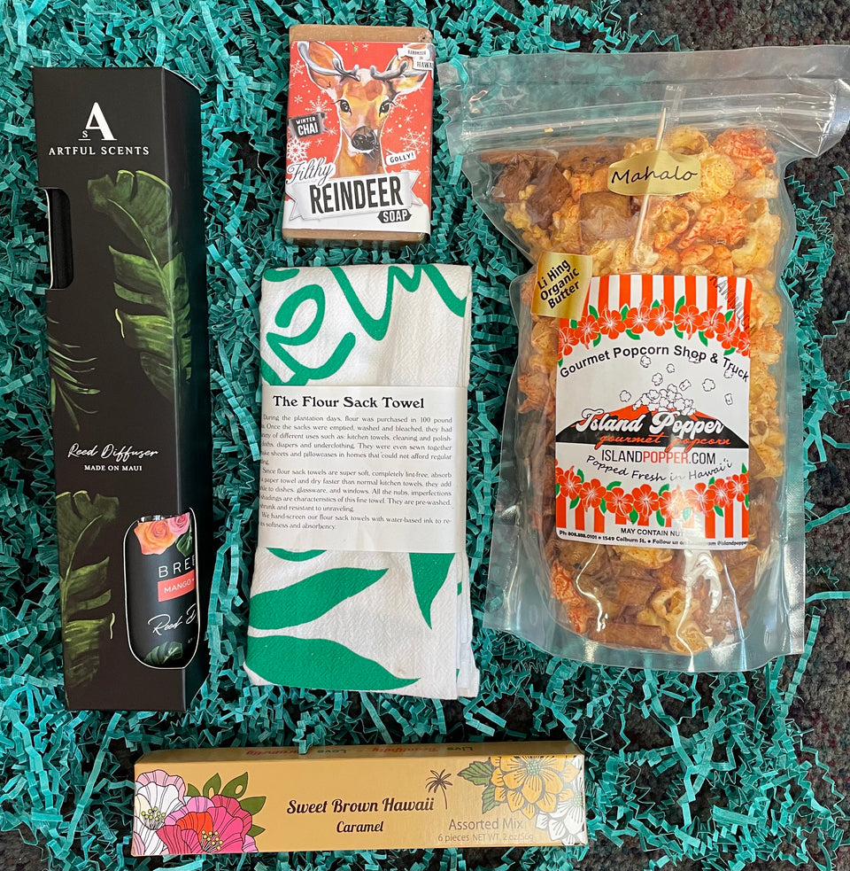 Taste of Hawai’i Christmas box - Gift Basket