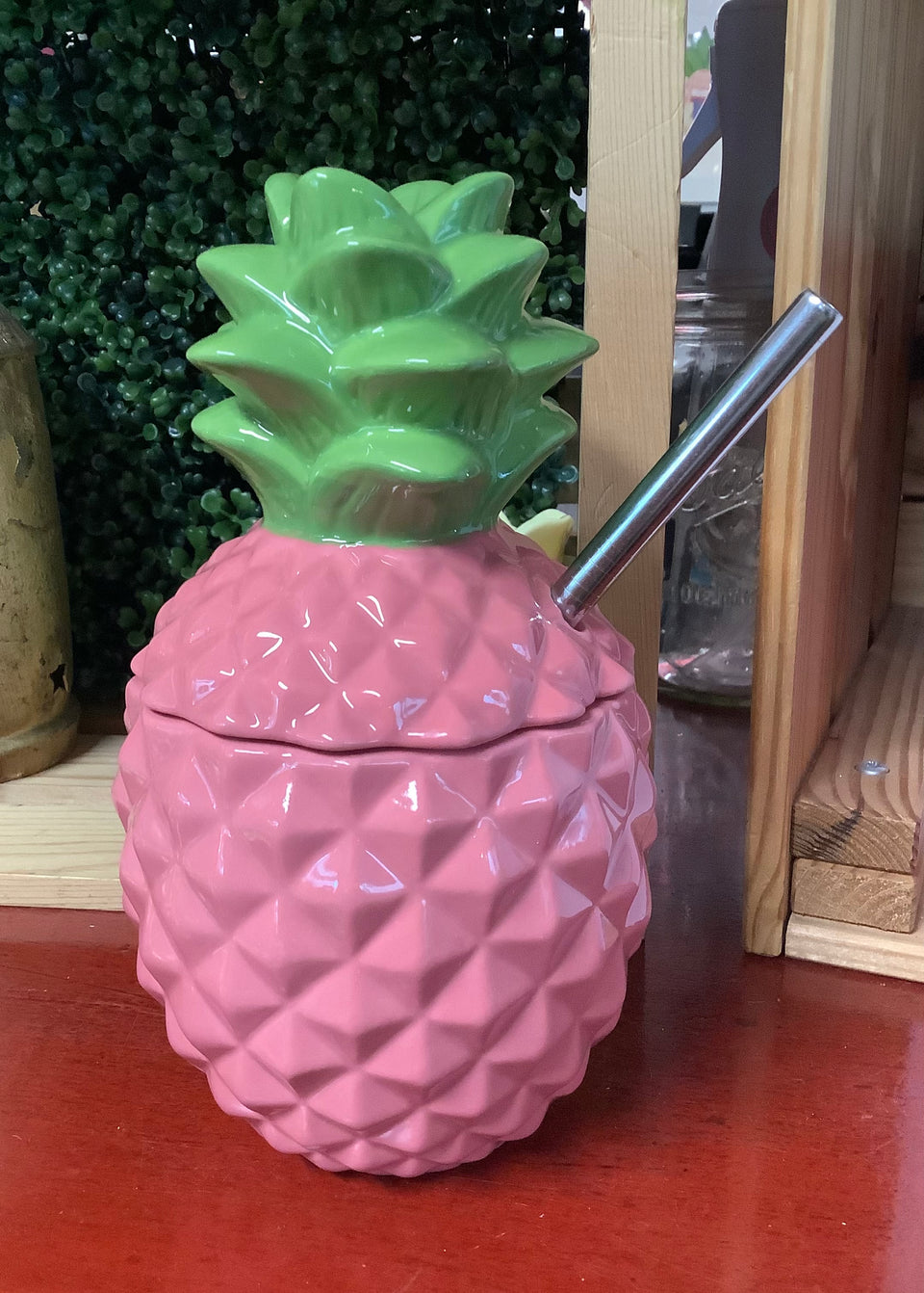Pineapple ceramic lidded drink cup