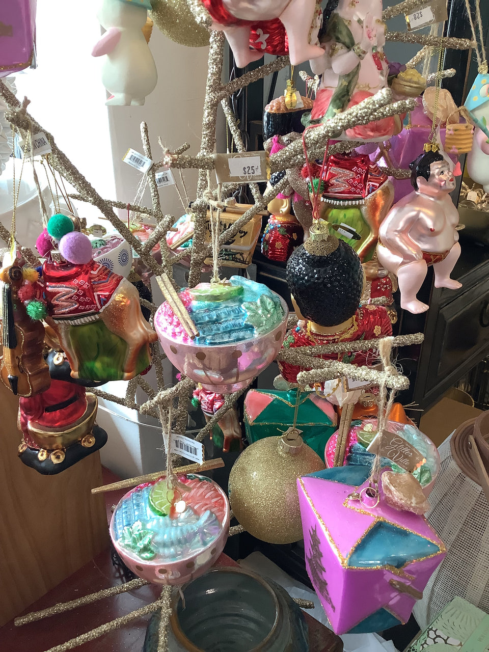 Asstd. glass ornaments 