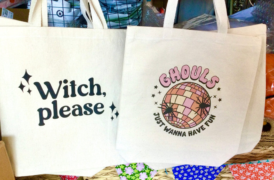 Shows both totes available side by side