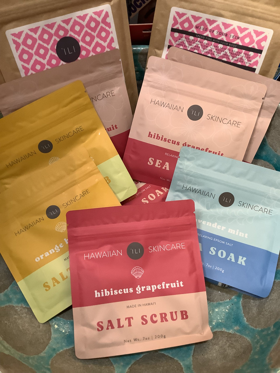 Coffee or Salt Scrub by 'Ili