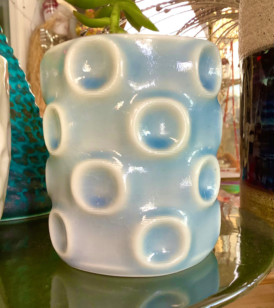 Porcelain candles locally created