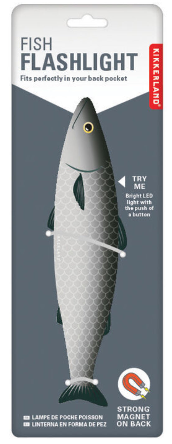 Shows fish flashlight in package