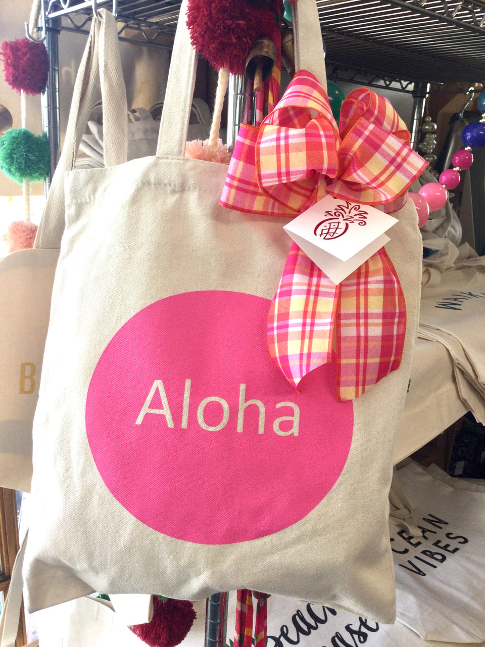 Example of the Aloha tote with spring ribbon