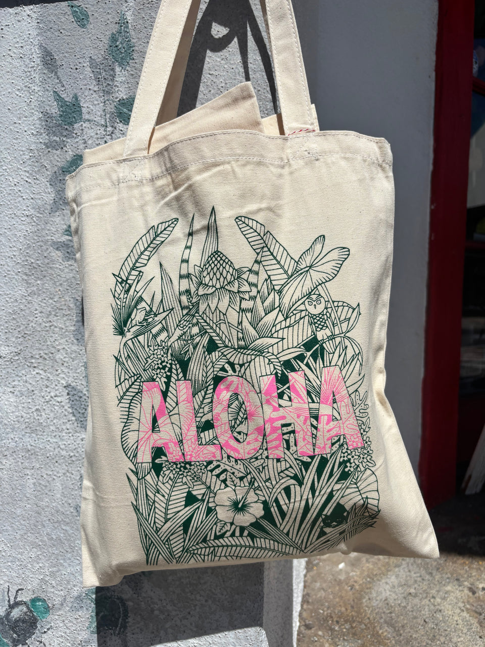 Aloha Tote - includes free delivery on Oahu!