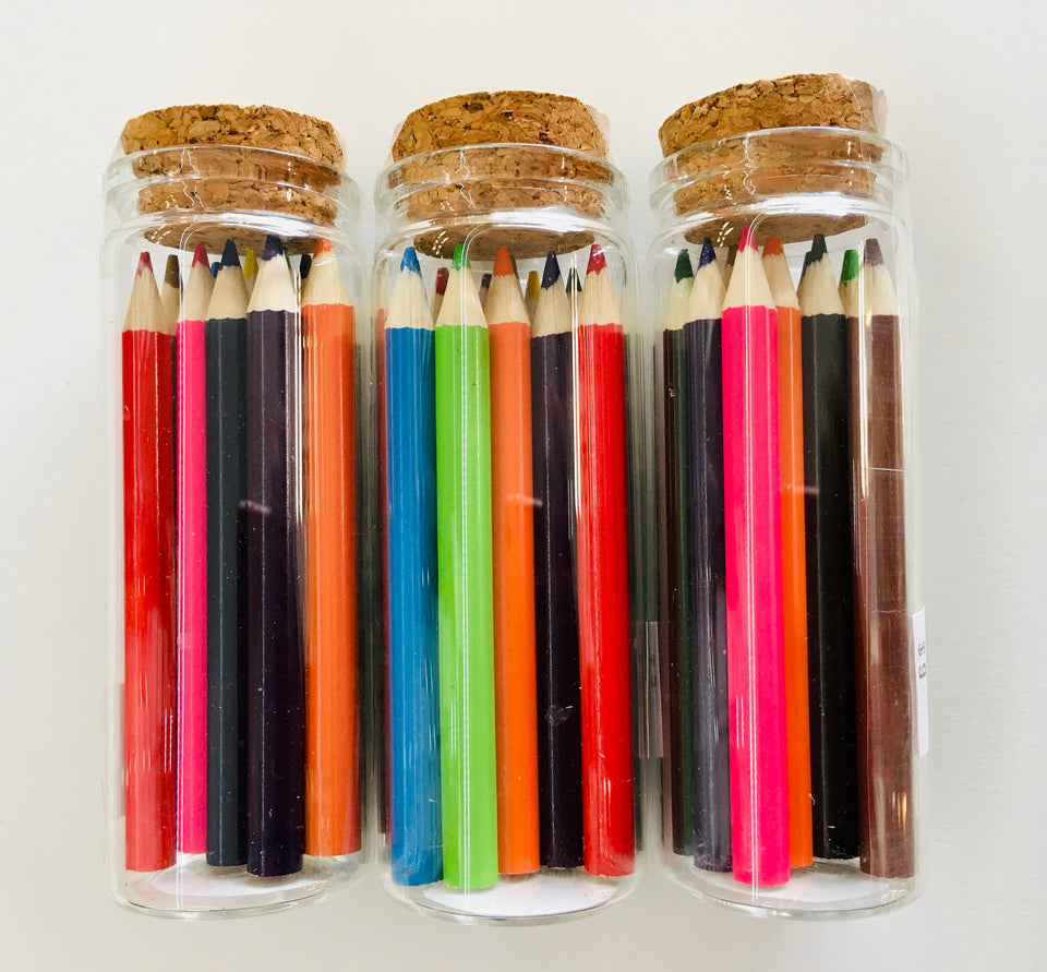Mini set of colored pencils - great for traveling