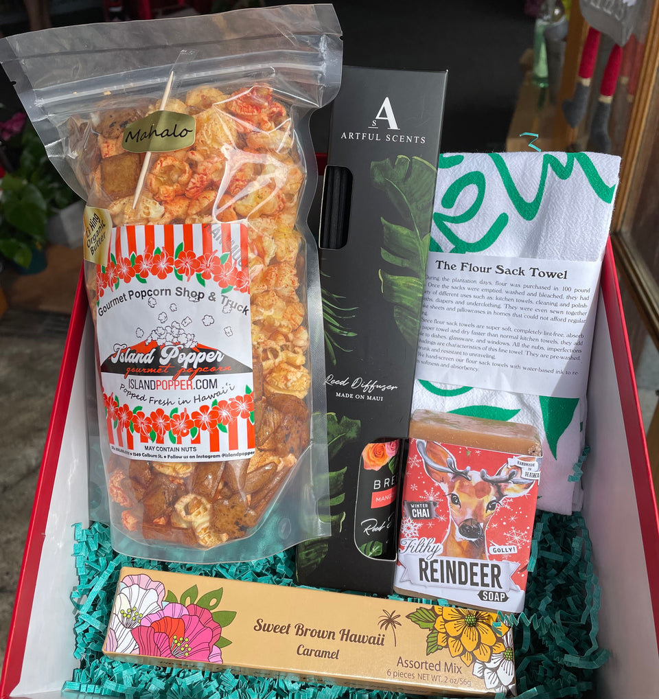 Taste of Hawai’i Christmas box - Gift Basket
